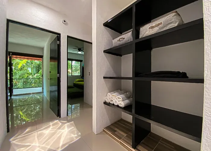 Villa Selvatica Con Piscina En Playa del Carmen