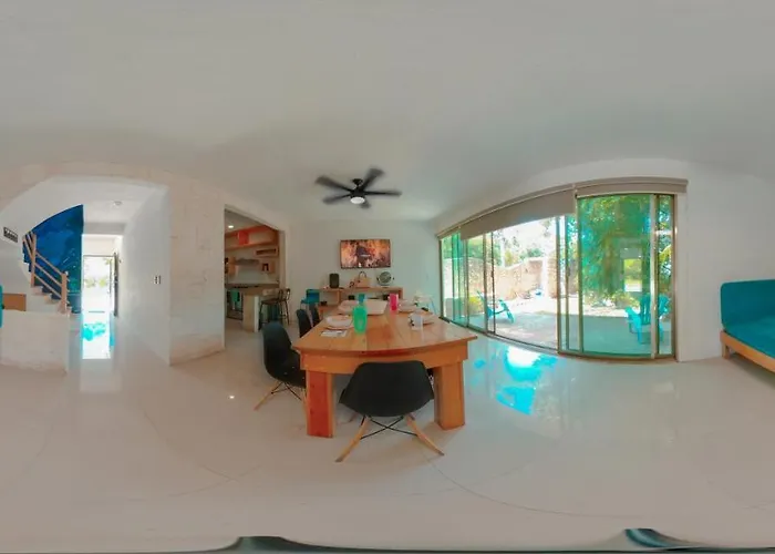 Villa Selvatica Con Piscina En Playa del Carmen