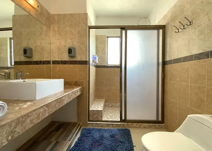 Selvatica Con Piscina En Villa